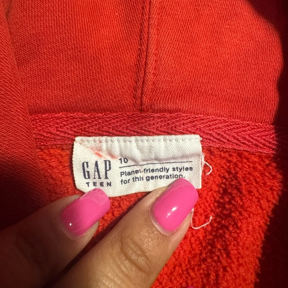 GAP Red Teen Hoodie - Picture 2 of 3